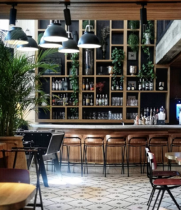 @la.grande.brasserie: Traditional Brasserie Charm